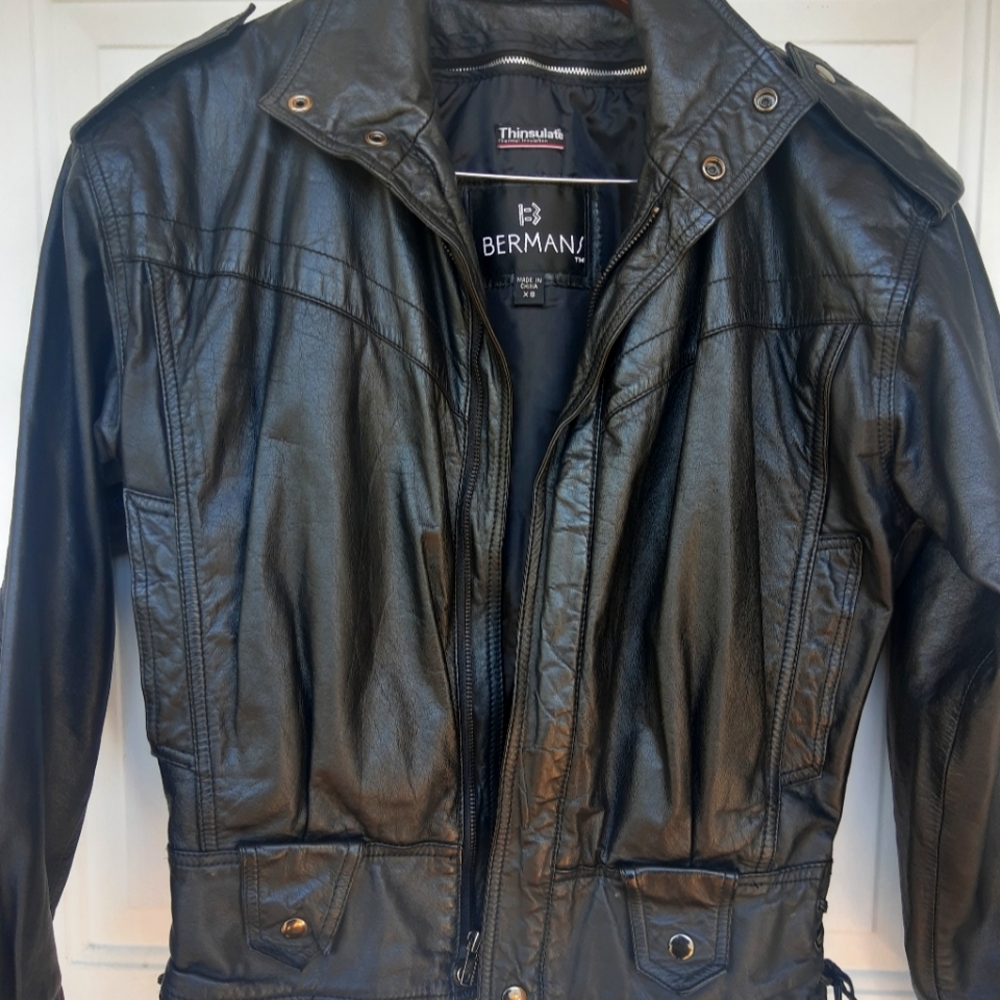 Vintage Berman's Thinsulate Black Leather Jacket!